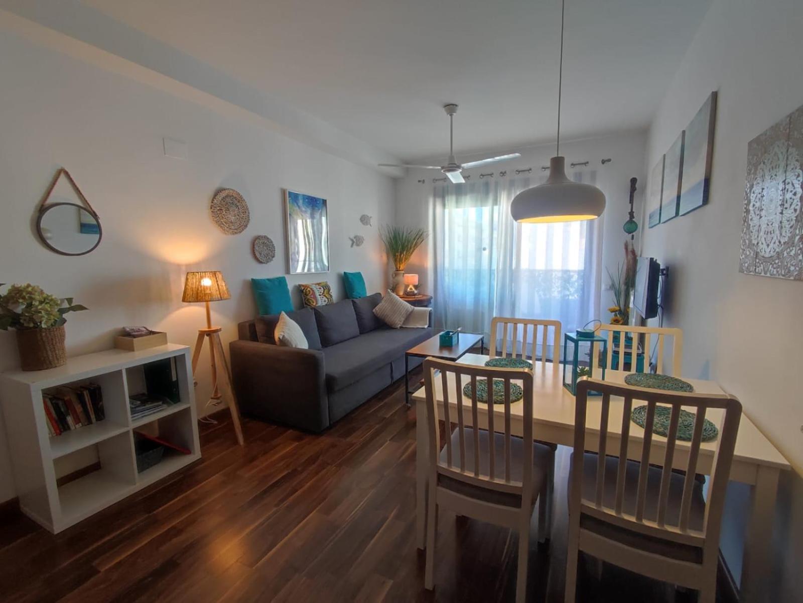 Comfortable Apartment With Airco - Isaola 올리바 외부 사진