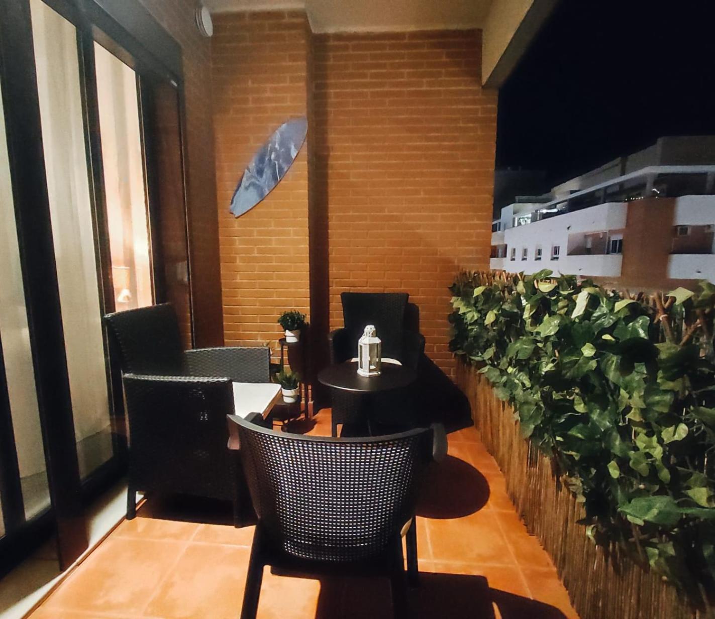 Comfortable Apartment With Airco - Isaola 올리바 외부 사진