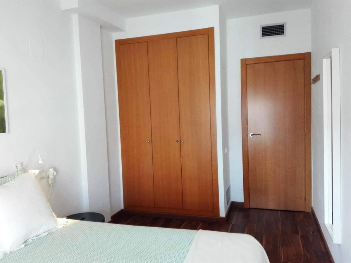 Comfortable Apartment With Airco - Isaola 올리바 외부 사진